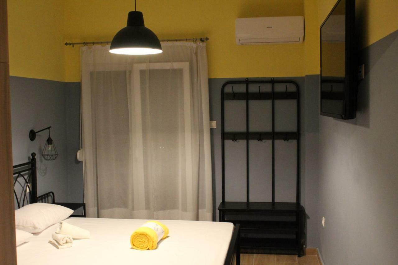 Appartement La Station Secreta à Athènes Extérieur photo